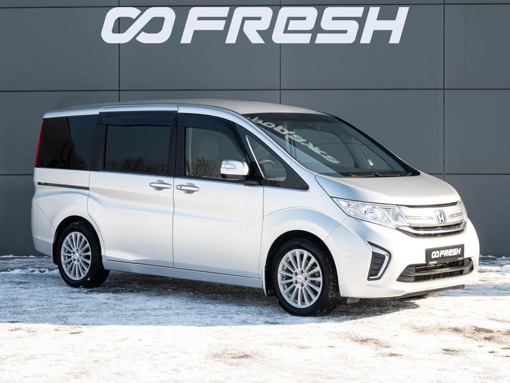 Минивэн Honda Stepwgn 2015 года, 1875000 рублей, Краснодар