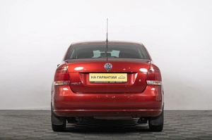Седан Volkswagen Polo 2011 года, 749000 рублей, Томск