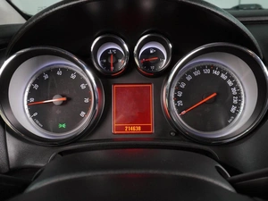 Хетчбэк Opel Astra 2010 года, 699000 рублей, Воронеж