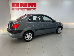 Седан Kia Rio 2007 года, 640000 рублей, Смоленск