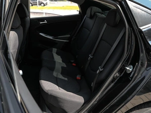 Седан Hyundai Solaris 2013 года, 899000 рублей, Волгоград
