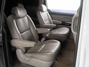 Минивэн Kia Carnival 2019 года, 2996000 рублей, Тюмень