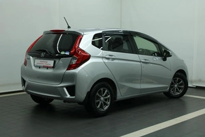 Хетчбэк Honda Fit 2017 года, 1045000 рублей, Красноярск