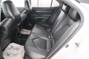 Седан Toyota Camry 2020 года, 3599000 рублей, Красноярск