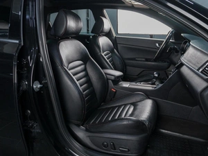 Седан Kia Optima 2017 года, 2099000 рублей, Сургут