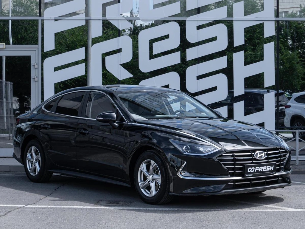 Седан Hyundai Sonata 2020 года, 2500000 рублей, Волгоград