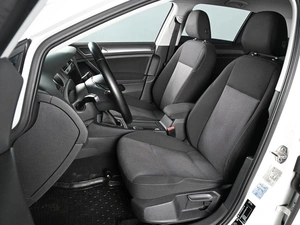 Хетчбэк Volkswagen Golf 2014 года, 1299000 рублей, Аксай