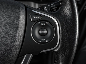 Минивэн Honda Stepwgn Spada 2015 года, 1849000 рублей, Тюмень