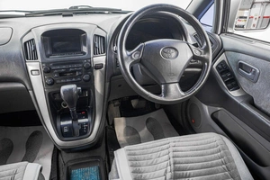 Внедорожник Toyota Harrier 1999 года, 1049000 рублей, Барнаул