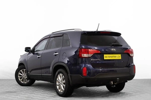 Внедорожник Kia Sorento 2013 года, 1649000 рублей, Барнаул