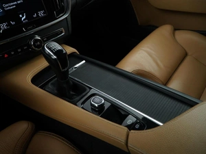 Универсал Volvo V90 Cross Country 2018 года, 2600999 рублей, Москва