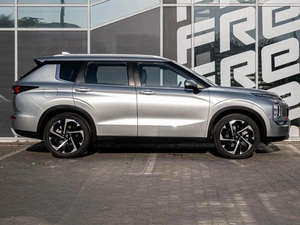 Внедорожник Mitsubishi Outlander 2023 года, 4785000 рублей, Краснодар
