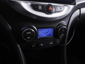 Хетчбэк Hyundai Solaris 2012 года, 730000 рублей, Ростов-на-Дону