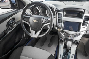 Седан Chevrolet Cruze 2011 года, 799000 рублей, Барнаул