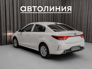 Седан Kia Rio 2017 года, 799000 рублей, Красноярск