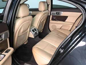 Седан Jaguar XF 2011 года, 1379000 рублей, Аксай