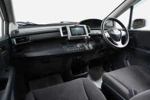 Минивэн Honda Freed 2015 года, 1159000 рублей, Новосибирск
