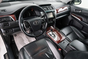 Седан Toyota Camry 2013 года, 1489000 рублей, Красноярск