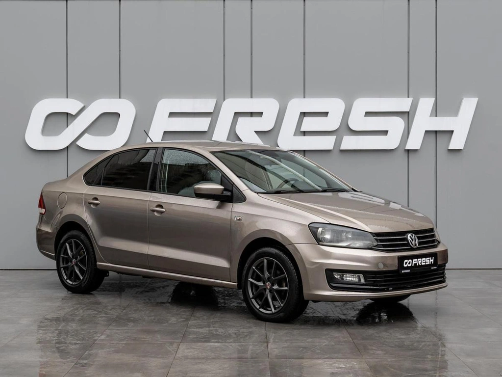Седан Volkswagen Polo 2015 года, 940000 рублей, Краснодар