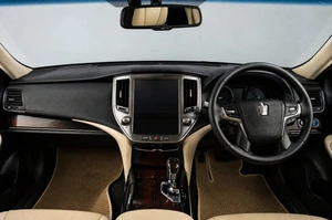 Седан Toyota Crown 2016 года, 2579000 рублей, Челябинск
