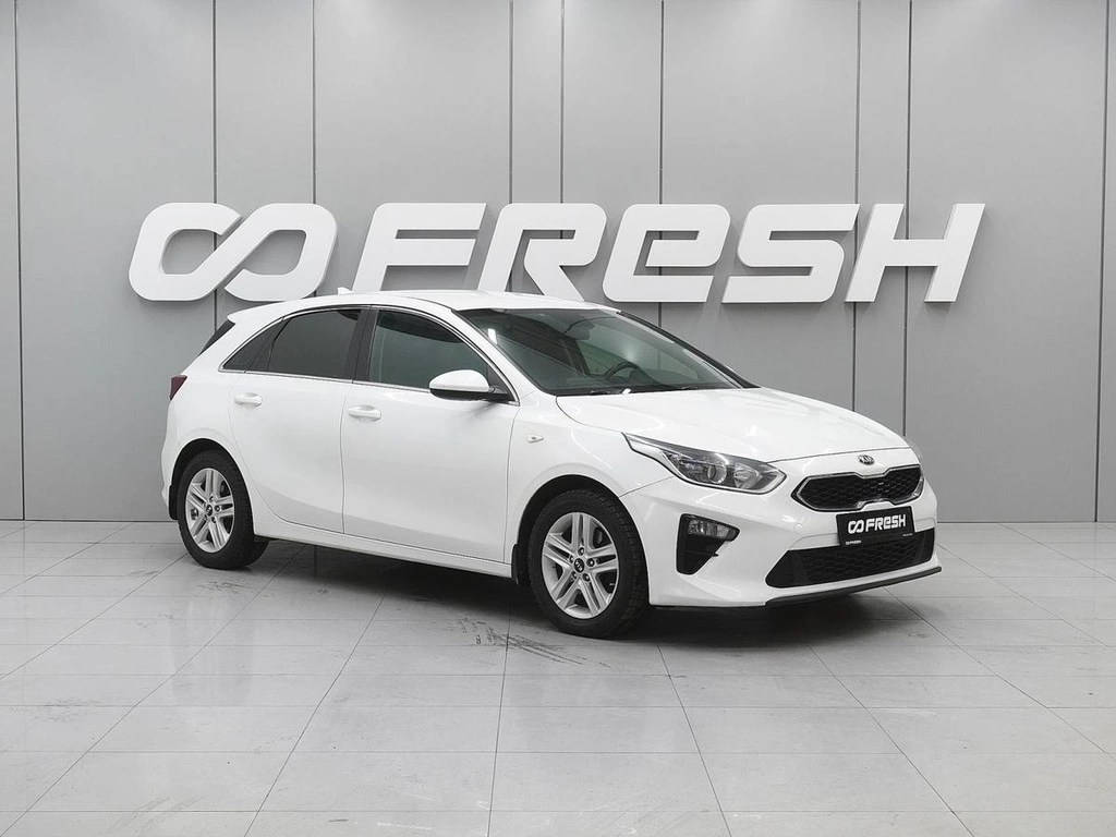 Хетчбэк Kia Ceed 2019 года, 1600000 рублей, Ростов-на-Дону