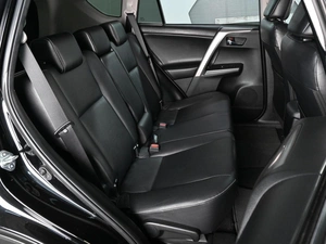 Внедорожник Toyota RAV4 2018 года, 2949000 рублей, Ростов-на-Дону
