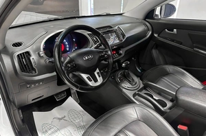 Внедорожник Kia Sportage 2013 года, 1497000 рублей, Красноярск