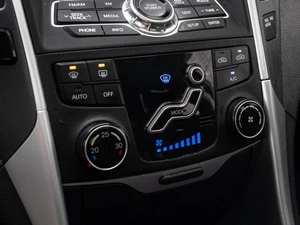 Седан Hyundai Sonata 2012 года, 1125000 рублей, Краснодар