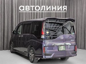 Минивэн Honda Stepwgn 2016 года, 1850000 рублей, Красноярск