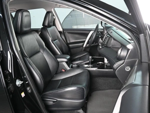 Внедорожник Toyota RAV4 2018 года, 2949000 рублей, Ростов-на-Дону