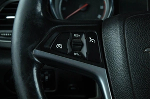 Хетчбэк Opel Astra 2012 года, 1019000 рублей, Челябинск
