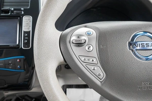 Хетчбэк Nissan Leaf 2011 года, 849000 рублей, Барнаул