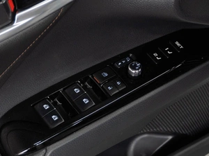 Седан Toyota Camry 2018 года, 2799000 рублей, Тюмень