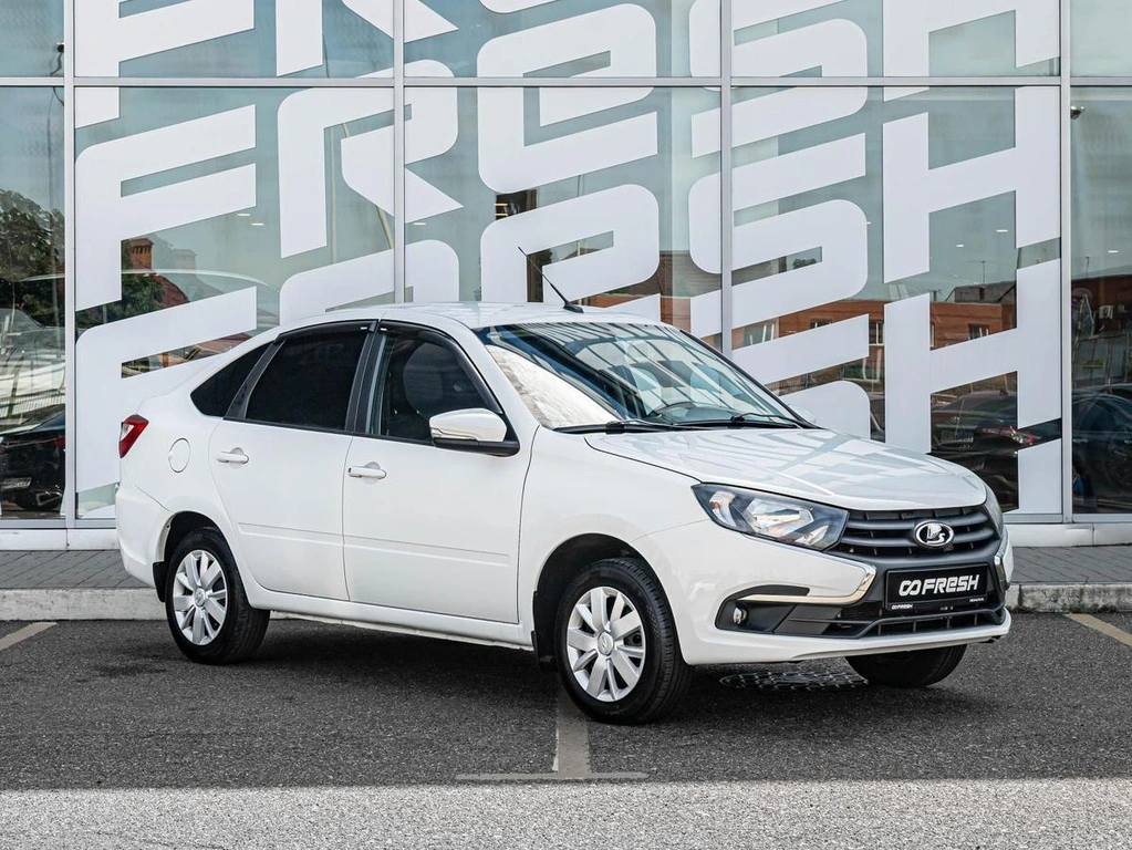 Лифтбек ВАЗ (LADA) Granta 2023 года, 750000 рублей, Краснодар