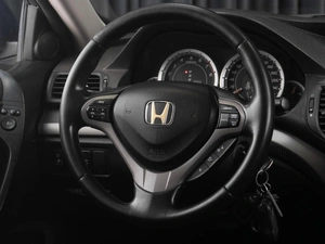 Седан Honda Accord 2008 года, 949000 рублей, Тюмень