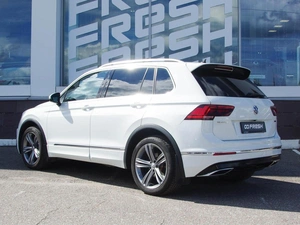 Внедорожник Volkswagen Tiguan 2019 года, 3325000 рублей, Владимир