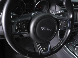 Седан Jaguar XF 2017 года, 2099000 рублей, Ростов-на-Дону