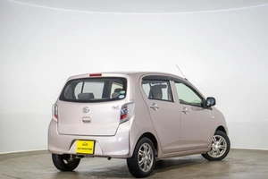 Хетчбэк Daihatsu Mira e:S 2015 года, 599000 рублей, Оренбург