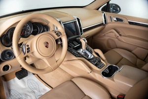 Внедорожник Porsche Cayenne 2011 года, 2249000 рублей, Пермь