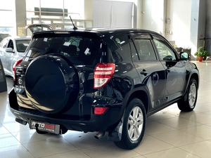 Внедорожник Toyota RAV4 2010 года, 1347000 рублей, Солонцы