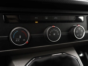 Минивэн Volkswagen Caravelle 2019 года, 3900000 рублей, Тверь