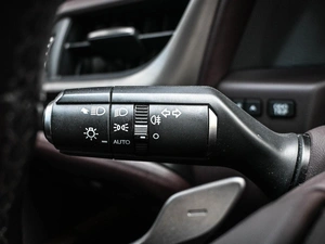 Седан Lexus ES 2020 года, 3999000 рублей, Кирилловка