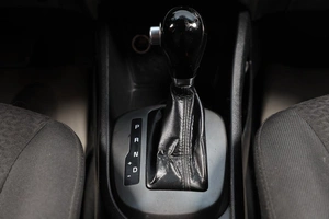 Седан Kia Rio 2016 года, 869000 рублей, Новосибирск