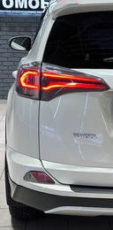 Внедорожник Toyota RAV4 2016 года, 2557000 рублей, Красноярск