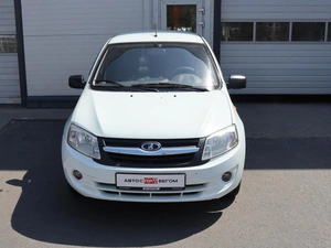 Седан ВАЗ (LADA) Granta 2013 года, 410000 рублей, Железногорск