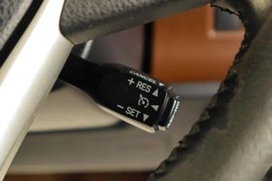 Минивэн Toyota Esquire 2015 года, 2319000 рублей, Тюмень