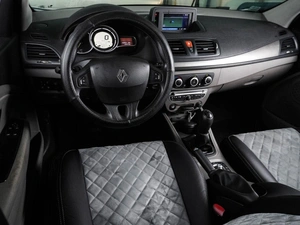 Хетчбэк Renault Megane 2010 года, 669000 рублей, Воронеж