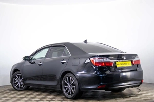 Седан Toyota Camry 2015 года, 1989000 рублей, Пермь