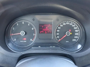 Седан Volkswagen Polo 2013 года, 940000 рублей, Железногорск