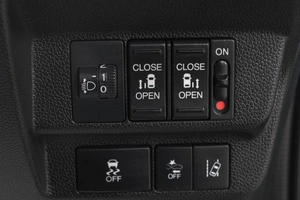 Минивэн Honda Freed 2019 года, 1629000 рублей, Новокузнецк